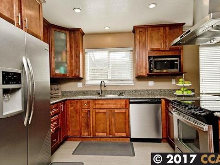 3115 Barrymore Dr, Concord, CA | Palms. Photo 9 of 22