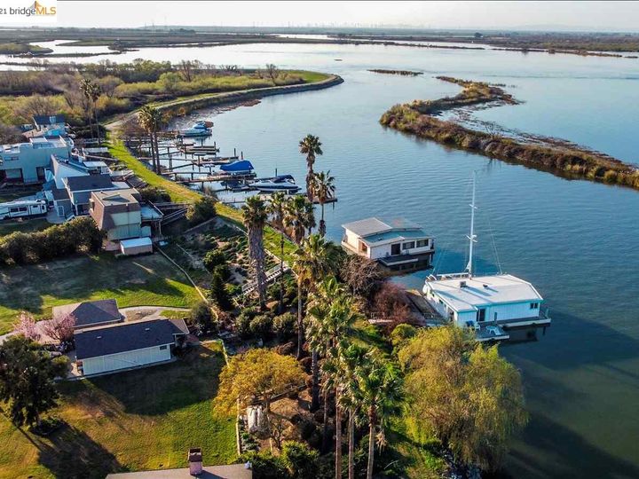 3123 W Willow Rd, Bethel Island, CA | Waterfront. Photo 23 of 26
