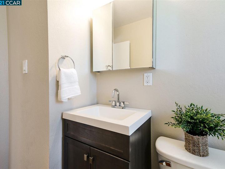 3180 Ida Dr, Concord, CA | Holbrook Heights. Photo 23 of 30