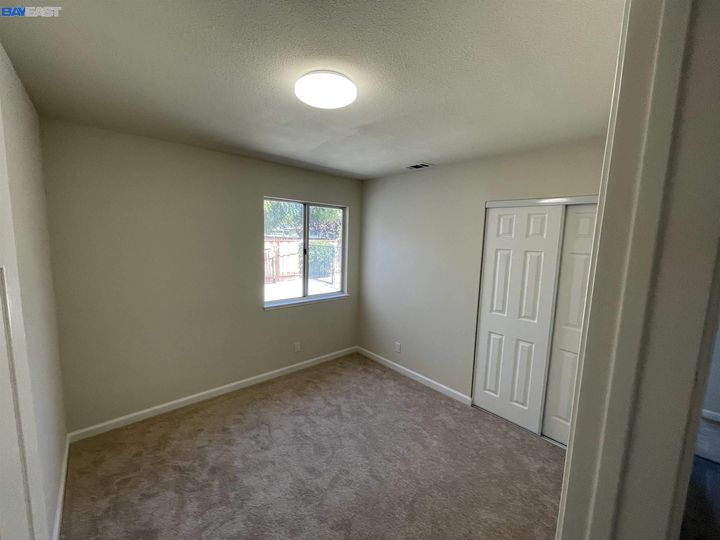 32510 Karen Ct, Union City, CA | Town & Country. Photo 11 of 37