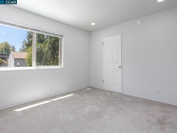 3310 Northwood Dr #B, Concord, CA, 94520 Townhouse. Photo 20 of 29