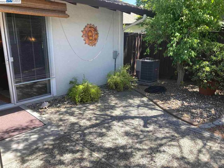 340 Paloma Ter, Fremont, CA, 94536 Townhouse. Photo 20 of 31