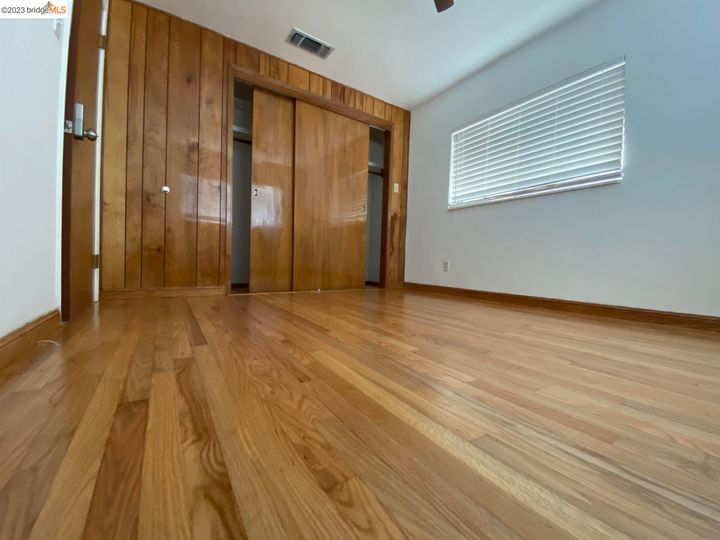 3482 Paxton Ave, Oakland, CA | Fruitvale Area. Photo 9 of 15
