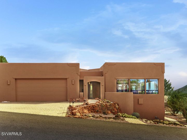 35 Concho Dr, Sedona, AZ | Cathedral View 1. Photo 1 of 31