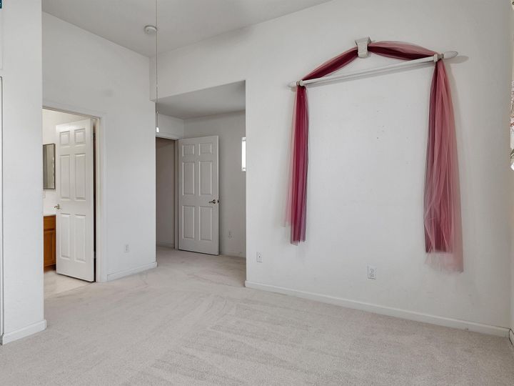 354 Gladstone Dr, Brentwood, CA | Summerset. Photo 29 of 50