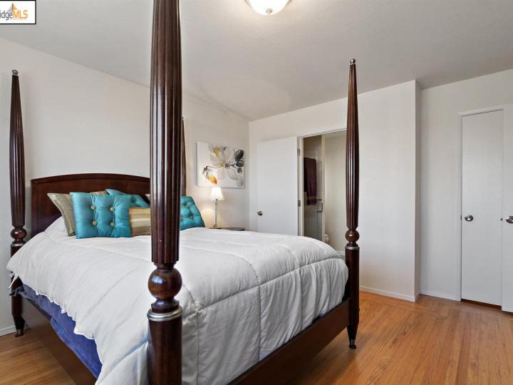 3715 Malcolm Ave, Oakland, CA | Chabot Highlands. Photo 22 of 38