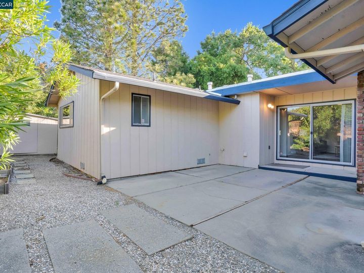 3744 Mosswood Dr, Lafayette, CA | . Photo 23 of 48