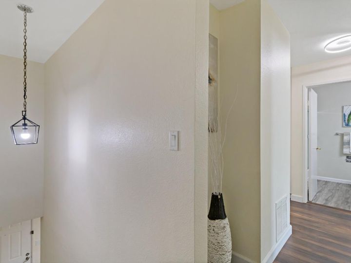 3833 Meeks Ter, Fremont, CA, 94538 Townhouse. Photo 26 of 60