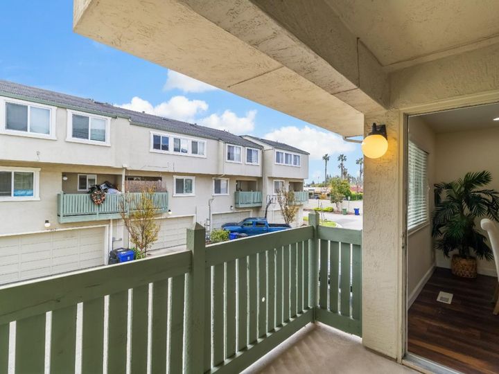 3833 Meeks Ter, Fremont, CA, 94538 Townhouse. Photo 48 of 60