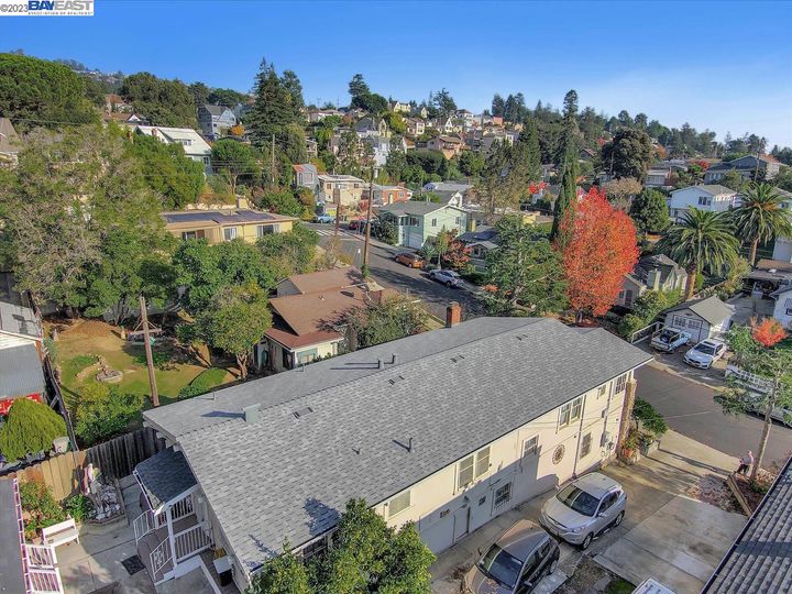 4035 Magee Ave, Oakland, CA | Redwood Heights. Photo 52 of 58