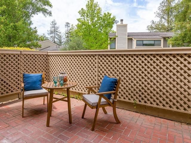 409 Clearview Dr, Los Gatos, CA, 95032 Townhouse. Photo 18 of 19