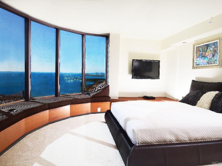 One Waterfront Tower condo #PH4501. Photo 18 of 25