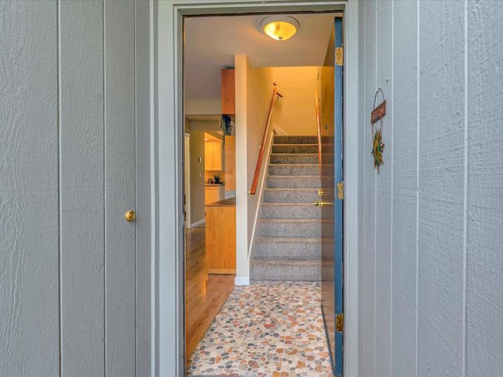 4205 Sea Pines Ct, Capitola, CA, 95010 Townhouse. Photo 5 of 52