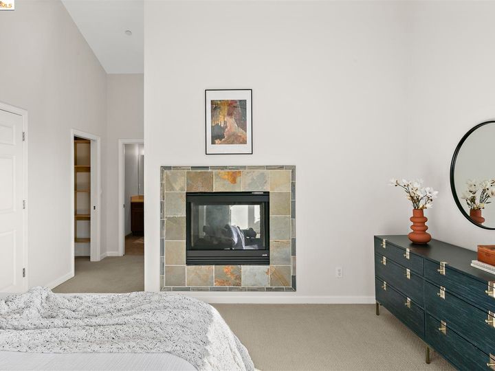 4260 Harbor View Ave, Oakland, CA | Redwood Heights. Photo 17 of 60