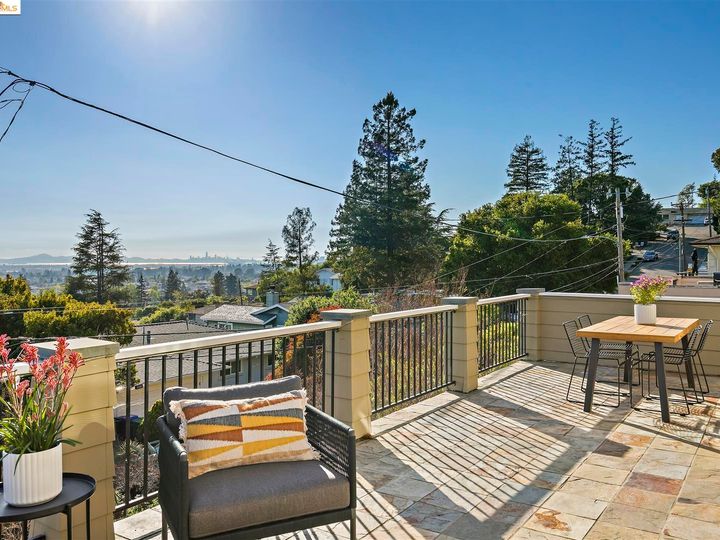 4260 Harbor View Ave, Oakland, CA | Redwood Heights. Photo 27 of 60