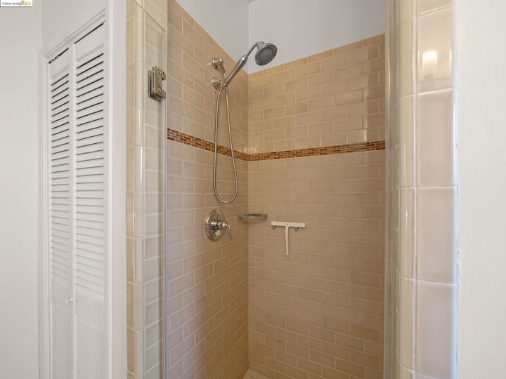 4317 Townsend Ave, Oakland, CA | Glenview. Photo 21 of 56