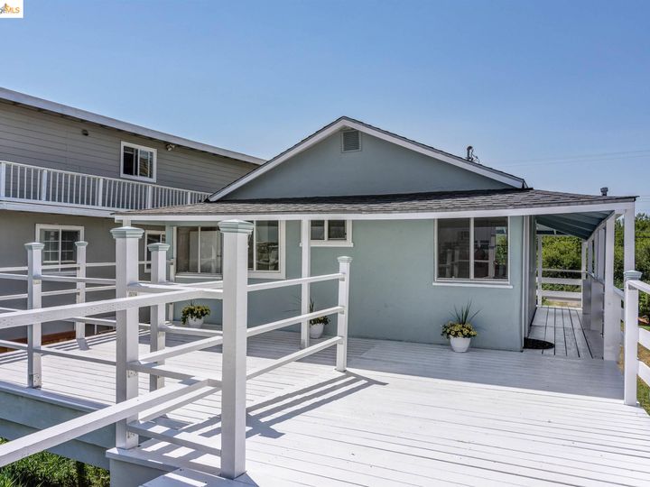 4327 Willow Rd, Bethel Island, CA | Waterfront. Photo 36 of 56