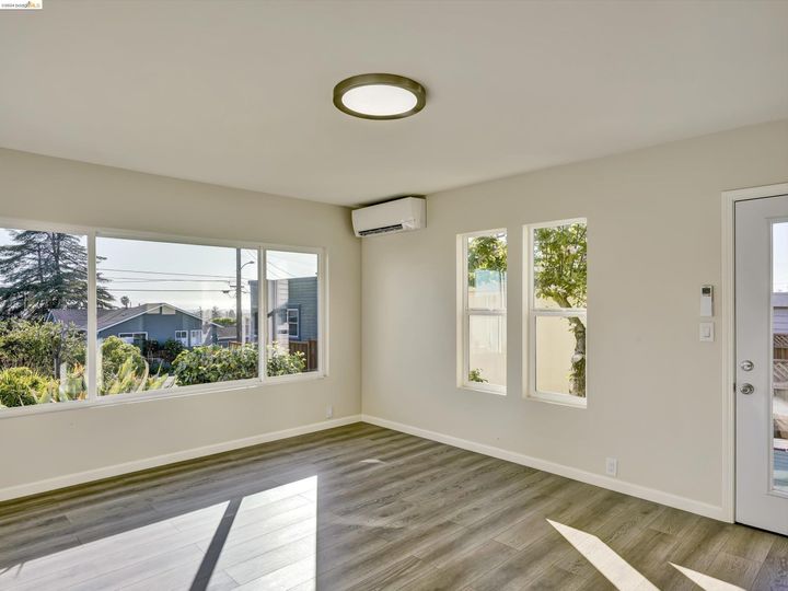 4330 Pampas Ave, Oakland, CA | Redwood Heights. Photo 12 of 42
