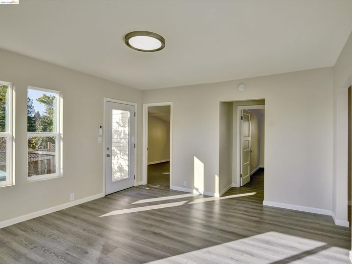 4330 Pampas Ave, Oakland, CA | Redwood Heights. Photo 13 of 42