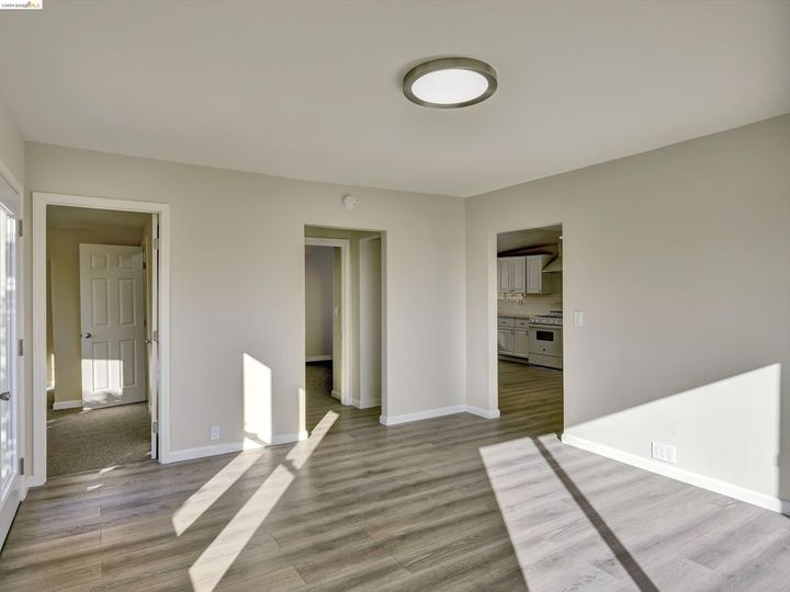 4330 Pampas Ave, Oakland, CA | Redwood Heights. Photo 14 of 42