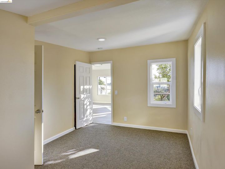 4330 Pampas Ave, Oakland, CA | Redwood Heights. Photo 23 of 42