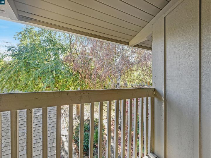 446 Sycamore Hill Dr, Danville, CA, 94526 Townhouse. Photo 26 of 38