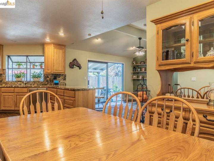 4621 Oak Forest Ave, Oakley, CA | Orchard Park. Photo 10 of 32