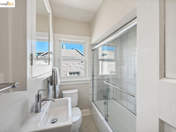 4718 Edgewood Ave, Oakland, CA | Glenview. Photo 24 of 40