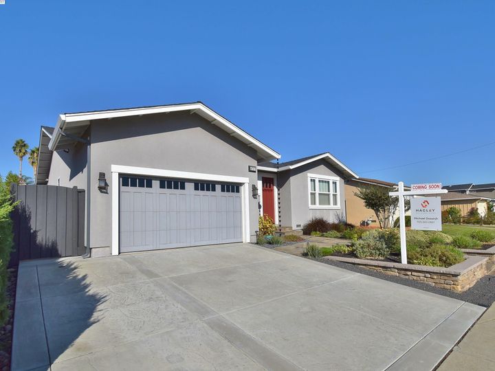 4757 Boone Dr, Fremont, CA | Sundale. Photo 2 of 40