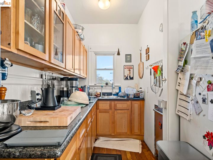 480 43rd St, Oakland, CA | Temescal. Photo 4 of 26