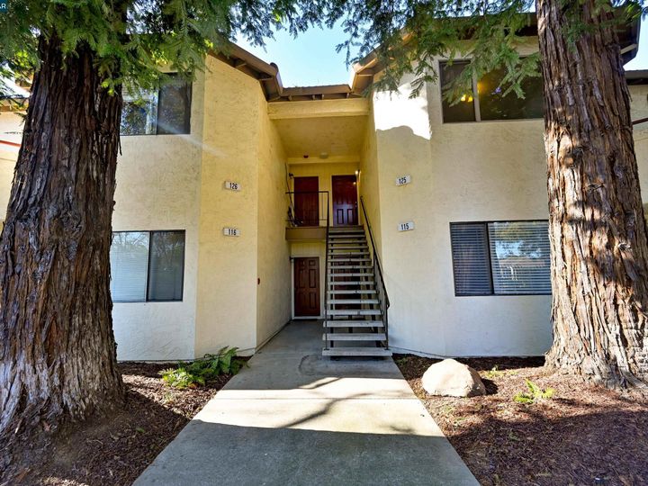 5015 Valley Crest Dr #125, Concord, CA, 94521 Townhouse. Photo 1 of 22