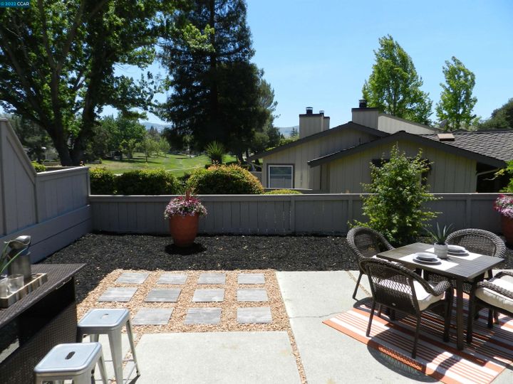 503 Rolling Hills Ln, Danville, CA, 94526 Townhouse. Photo 4 of 45