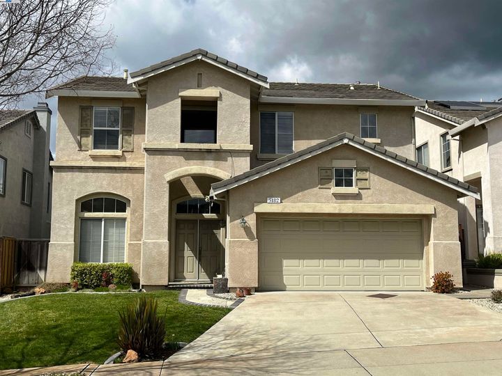5182 Silver Birch Dr, Castro Valley, CA | 5 Canyons. Photo 1 of 1