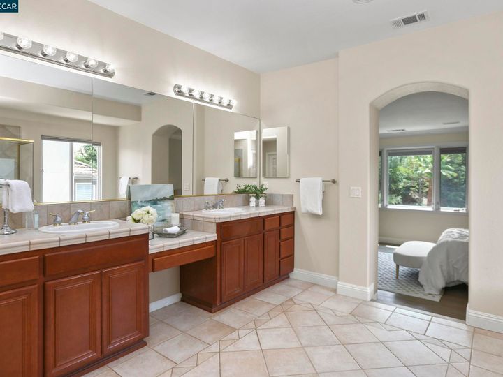 5316 Oakpoint Ct, Concord, CA | Crystal Ranch. Photo 25 of 50