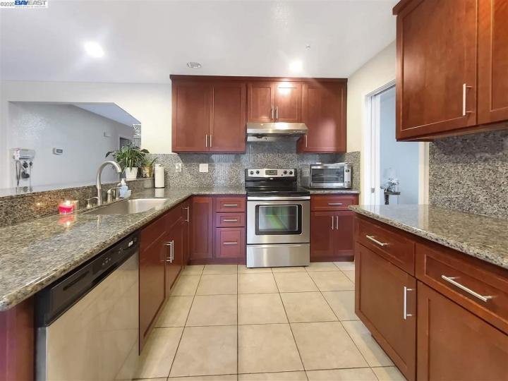 5360 Carriage Dr, Richmond, CA | Carriage Hills. Photo 14 of 21