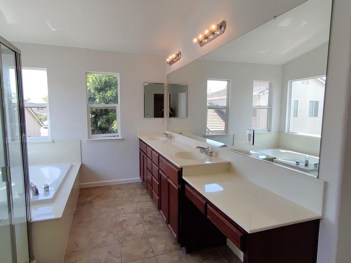 5407 Feather Ct, Riverbank, CA | . Photo 5 of 12