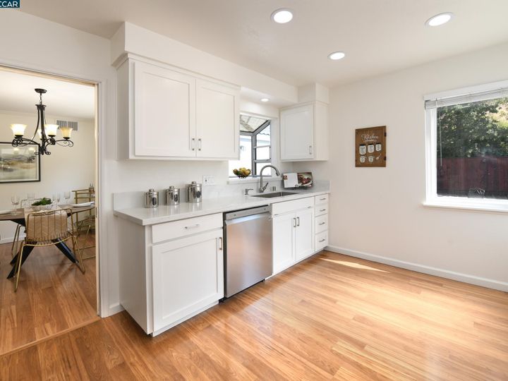 5531 Likins Ave, Martinez, CA | Forest Hills. Photo 14 of 38