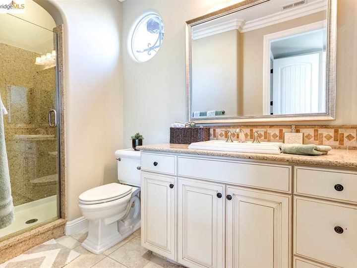5673 Oakmont Ct, Discovery Bay, CA | Discovery Bay Country Club. Photo 29 of 40