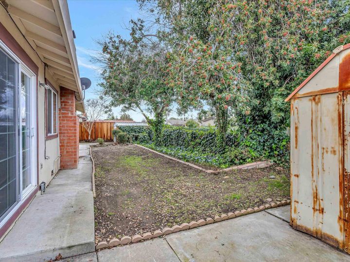 5779 Moores Ave, Newark, CA | Mowry West. Photo 32 of 36
