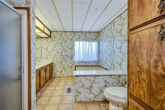 5830 Robin Hill Dr, Lakeport, CA | . Photo 18 of 26