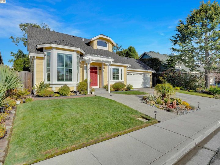 5933 Charter Oaks Dr, Castro Valley, CA | Columbia. Photo 1 of 27