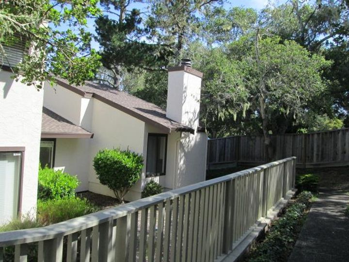 601 Sage Ct, Pacific Grove, CA, 93950 Townhouse. Photo 2 of 33