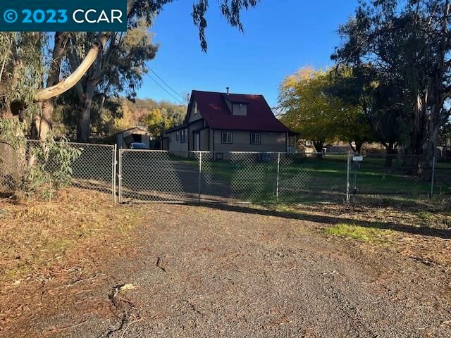 6431 Upper Palermo Rd, Oroville, CA | . Photo 3 of 23