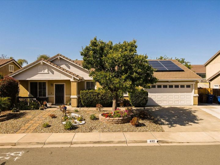 677 Meadow Canyon Dr, Pittsburg, CA | . Photo 2 of 19