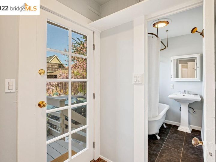 686 62nd St, Oakland, CA | . Photo 5 of 29