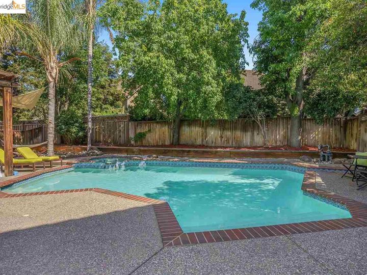 692 Summerwood Dr, Brentwood, CA | Edgewood | No. Photo 2 of 40