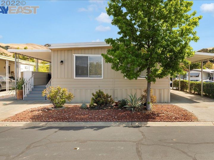 711 Old Canyon Rd, Fremont, CA | Niles. Photo 2 of 28