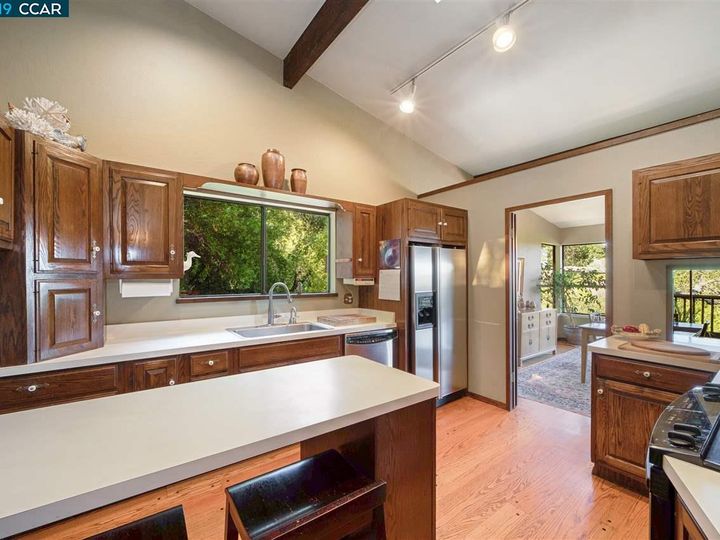 8 S Point Rd, Orinda, CA | Charles Hill. Photo 7 of 31