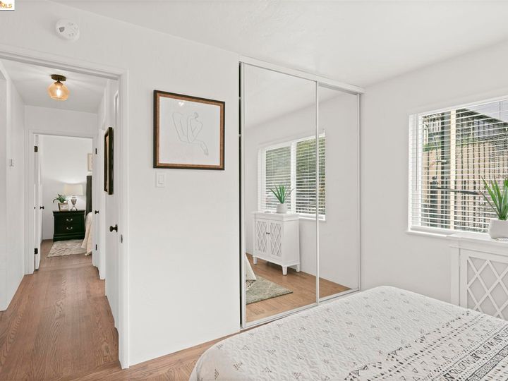 8 Whitmore Pl, Oakland, CA | . Photo 27 of 59