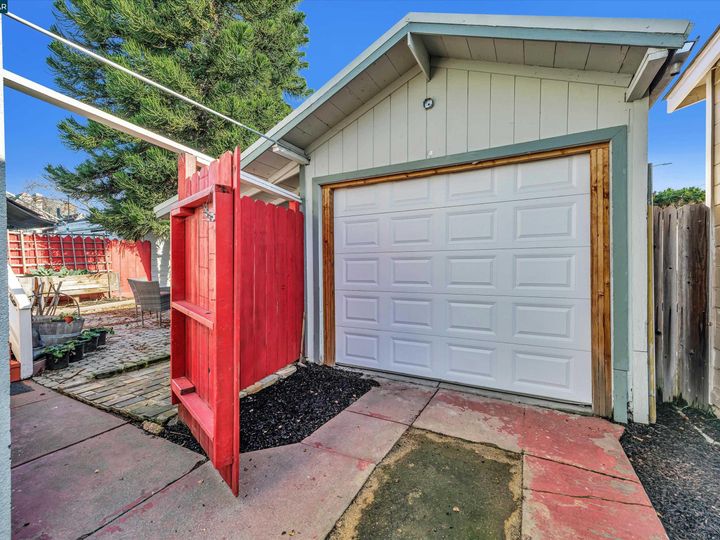 8006 Idlewood St, Oakland, CA | Eastmont. Photo 23 of 25